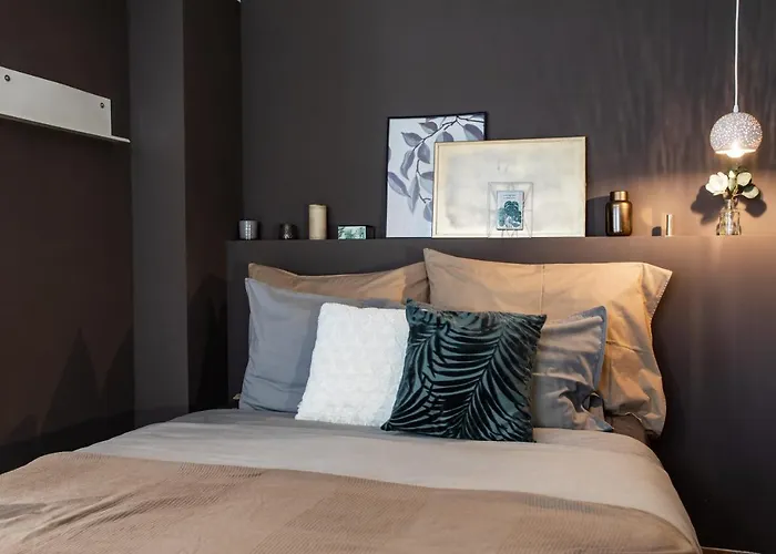 Cozy Modern Studio In Prague\'S Absolute Center