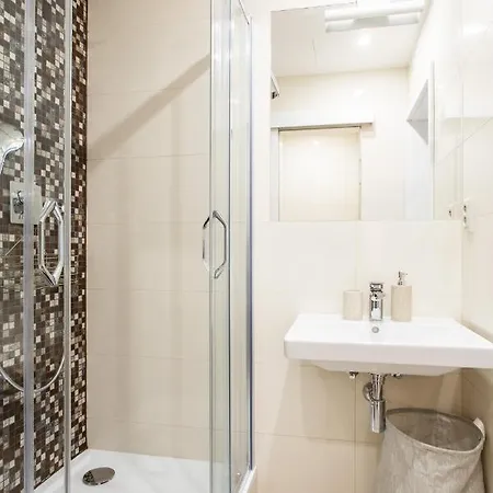 Cozy Modern Studio In Prague'S Absolute Center Esterno foto