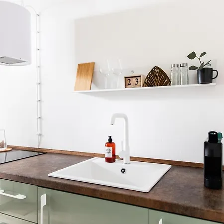 Cozy Modern Studio In Prague'S Absolute Center Esterno foto