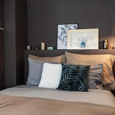 Cozy Modern Studio In Prague'S Absolute Center Esterno foto